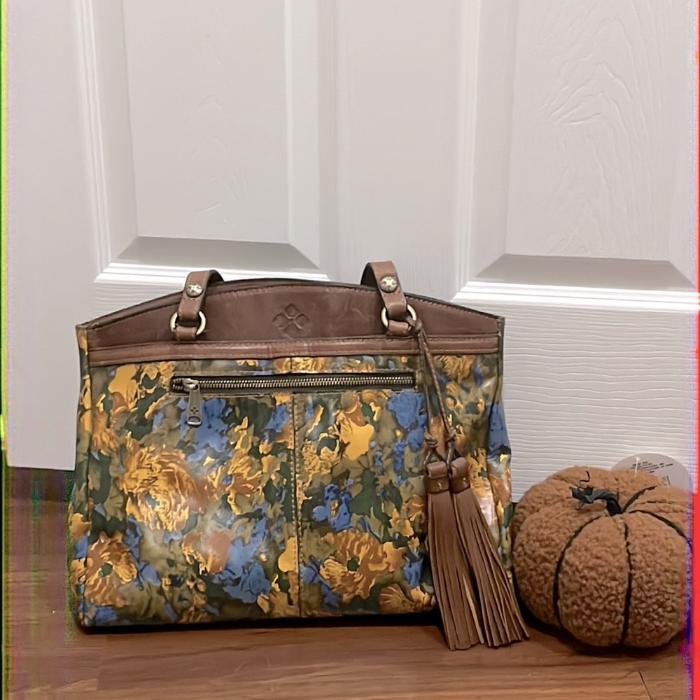 Patricia Nash bag